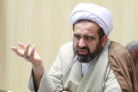 سپاه نیوز:حجت الاسلام والمسلمین رستگار، گفت: امروز رسانه  قویترین پشتوانه هر سیاستی است.