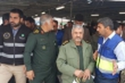 سپاه نیوز: فرمانده کل سپاه و فرمانده قرارگاه سازندگی خاتم‌الانبیاء‌(ص) از کارگاه‌های کانکس‌سازی برای زلزله‌زدگان استان کرمانشاه بازدید کردند.