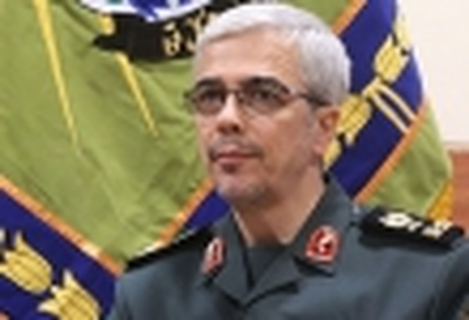 سپاه نیوز: رئیس ستاد کل نیروهای مسلح در پیامی سالروز میلاد حضرت مسیح (ع) و آغاز سال نو مسیحی را به مقامات نظامی کشورهای جهان تبریک گفت.