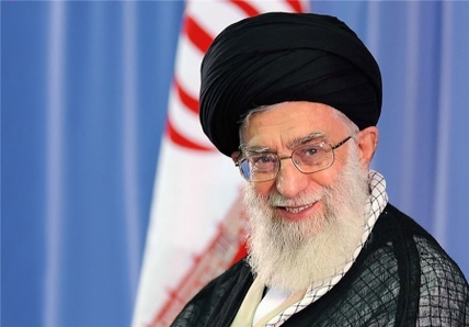 سپاه نیوز: رهبر معظم انقلاب در پیامی خطاب به ملت ایران اظهار داشتند: عظمت راه‌پیمائی امروز شما که به نظرِ محاسبه‌گرانِ دقیق، از سال‌های پیش پرجمعیت‌تر و پرشورتر بود، پاسخ قاطع و دندان‌شکنی به بیگانگان و دشمنان و سست‌عهدان داد.