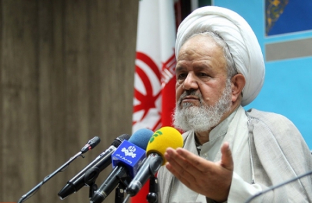 سپاه نیوز: حجت‌الاسلام والمسلمین سعیدی با تاکید بر اینکه پیروزیهای نوید بخش جبهه مقاومت ناشی از ترکیب قدرت و قوت و ایجاد انگیزه در بین مردم فلسطین، لبنان، سوریه، عراق و انتقال فرهنگ بسیجی بوده است، گفت: انقلاب اسلامی در طول این چهار دهه نبرد نابرابر را به نبرد نامتقارن مبدل کرده است و آمریکا از همین موضوع وحشت دارد.