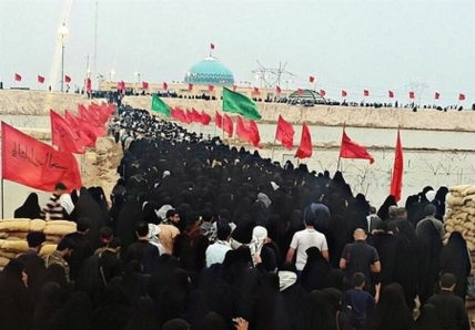 سپاه نیوز: فرمانده سپاه امام صادق (ع) استان بوشهر گفت: 20 هزار نفر از سراسر استان در نوروز امسال در قالب کاروان های راهیان نور زمینی به مناطق عملیاتی جنوب در دوران دفاع مقدس اعزام می شوند.