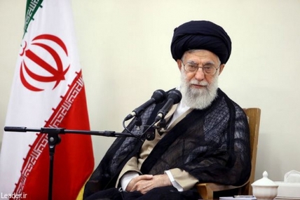 سپاه نیوز:حضرت آیت‌الله خامنه‌ای با تأکید بر لزوم تقویت روحیه انقلابی در نسل جوان، شهید حججی را نمونه‌ای درخشان از رویش‌های انقلاب خواندند و فرمودند: مسؤولان فرهنگی موظفند روحیه و جریان انقلابی را در محیط‌‌های مختلف تقویت و از آن پشتیبانی کنند.