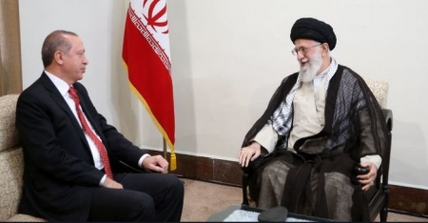 سپاه نیوز:حضرت‌ آیت‌الله خامنه‌ای برگزاری همه‌پرسی در کردستان عراق را خیانت به منطقه و موجب تهدید آینده آن، خواندند و تأکید کردند: ایران و ترکیه باید در مقابله با این حادثه، هر اقدام ممکن را انجام دهند.