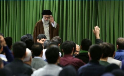 سپاه نیوز:جمعی از استعدادهای برتر و نخبگان جوان کشور صبح امروز با رهبر معظم انقلاب اسلامی دیدار کردند.
