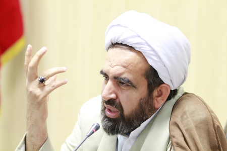 سپاه نیوز: حجت الاسلام والمسلمین رستگار اظهار داشت: ملت ایران با بصیرت، هوشیاری و حضور به موقع خود در حماسه 9 دی فتنه دشمنان را خثنی کردند.