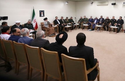 سپاه نیوز:حضرت آیت‌الله خامنه‌ای فرمودند: خدمات‌رسانی، هماهنگی بخش‌های مختلف و شور و شوق کمک‌رسانی و روحیه بسیج‌شوندگی مردم در حادثه اخیر سیل در چند استان بسیار برجسته بود اما باید همه تصمیم‌ها و اقدامات لازم، به‌ صورت جدی پی‌گیری شود و تا رفع مشکلات و آلام مردم آسیب‌دیده، ادامه یابد.