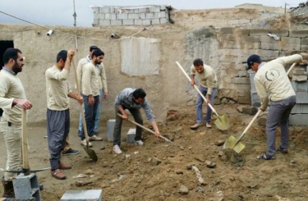 سپاه نیوز: جانشین فرمانده سپاه انصارالمهدی(عج)استان زنجان، با بیان اینکه ۲۶۹ پر وژه عمرانی بسیج سازندگی در دست اجرا و احداث است،گفت: تعدادی از این پروژه‌ها در دهه فجر امسال به بهره برداری می‌رسد.