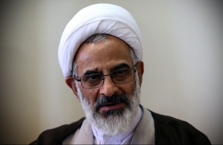 سپاه نیوز: حجت الاسلام والمسلمین حاجی صادقی در پیامی انتصاب سرلشکرجعفری به مسئولیت 