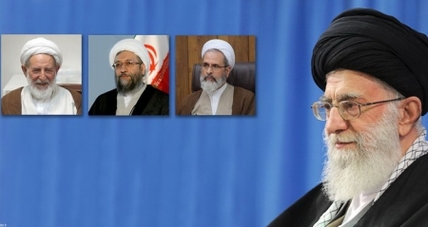 سپاه نیوز:حضرت آیت‌الله خامنه‌ای در احکام جداگانه‌ای آقایان آیت‌الله یزدی و آیت‌الله آملی‌لاریجانی را با توجه به پایان یافتن دوره عضویت آنان در شورای نگهبان، مجدداً برای یک دوره جدید به‌عنوان عضو فقهای این شورا و هم‌چنین حجت‌الاسلام والمسلمین اعرافی را به جای مرحوم آیت‌الله مؤمن به عضویت فقهای شورای نگهبان منصوب کردند.