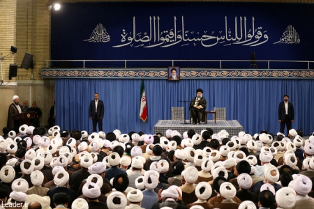 سپاه نیوز: حضرت آیت‌الله خامنه‌ای با بیان اینکه انگلیس خبیث دزدی دریایی میکند و کِشتی ما را می‌دزدد؛ جنایت میکنند و شکل قانونی به آن می‌دهند، تاکید کردند: جمهوری اسلامی و عناصر مؤمن نظام، این خباثت‌ها را بی‌جواب نمیگذارند.