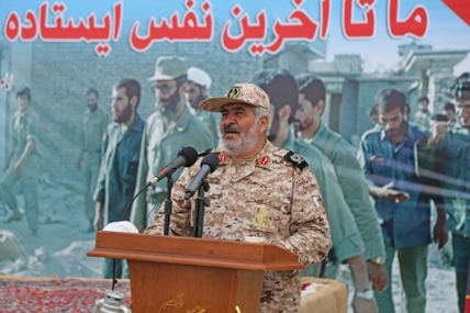 سپاه نیوز: فرمانده سپاه حضرت عباس(ع) استان اردبیل گفت: الگوی دفاع مقدس می‌تواند ما را در صحنه‌های مختلف در گذر از مشکلات و تنگناها کمک و یاری کند.