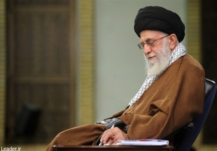 سپاه نیوز: رهبر انقلاب اسلامی خطاب به جوانان فرانسه در پی اقدام توهین‌آمیز رئیس‌جمهور فرانسه درباره پیامبر اعظم(ص) پیامی کوتاه صادر کردند.