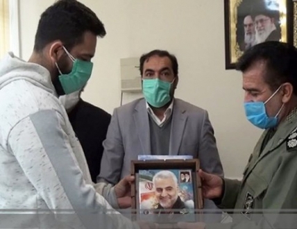 سپاه نیوز: طی مراسمی از بهنام شیری نائب قهرمان مسابقات پرتاب دیسک آسیا در دفتر فرماندهی سپاه پارس آباد تجلیل شد.