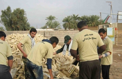 سپاه نیوز: جانشین فرمانده سپاه حضرت ولی‌عصر (عج) استان خوزستان با اشاره به ایجاد بیش از دو هزار فرصت شغلی در این استان، گفت: بسیج سازندگی به مناطق محروم توجه زیادی کرده و در مسیر محرومیت‌زدایی حرکت می کند.