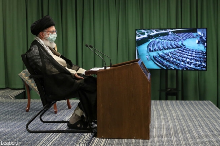 سپاه نیوز: نشست سالانه نمایندگان مجلس شورای اسلامی با رهبر معظم انقلاب اسلامی از طریق ارتباط تصویری در حال برگزاری است.