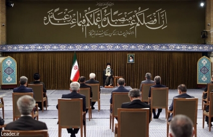 سپاه نیوز: رهبر انقلاب در دیدار با هیئت دولت، جواب ندادن اعتماد به غرب را تجریه این دولت خواندندو فرمودند: هر جا کار را منوط به غرب کردید ناموفق بود هر جا بدون اعتماد به غرب بود پیش رفتید