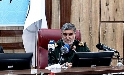 سپاه نیوز: سردار شاکرمی در نشست شورای برنامه ریزی استان ایلام گفت: ۱۰ تیرماه سالروز آزادسازی مهران در عملیات کربلای یک است، این روز یک روز ملی و تاثیرگذار و روز پیروزی ملت ایران اسلامی است. امید است که شاهد ثبت این روز در تقویم ملی به عنوان روز مهران باشیم.