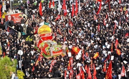 سپاه نیوز: فرمانده سپاه فجر استان فارس گفت:  تشییع باشکوه پیکر شهید اسکندری در شیراز سومین حرم اهل بیت (علیهم السلام) و با حضور گسترده مردم مومن بخصوص نسل جوان جلوه ای از روحیه عاشورایی مردم فارس است.