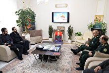 دیدار فرمانده کل سپاه با خانواده سردار شهید کیومرث پورهاشمی