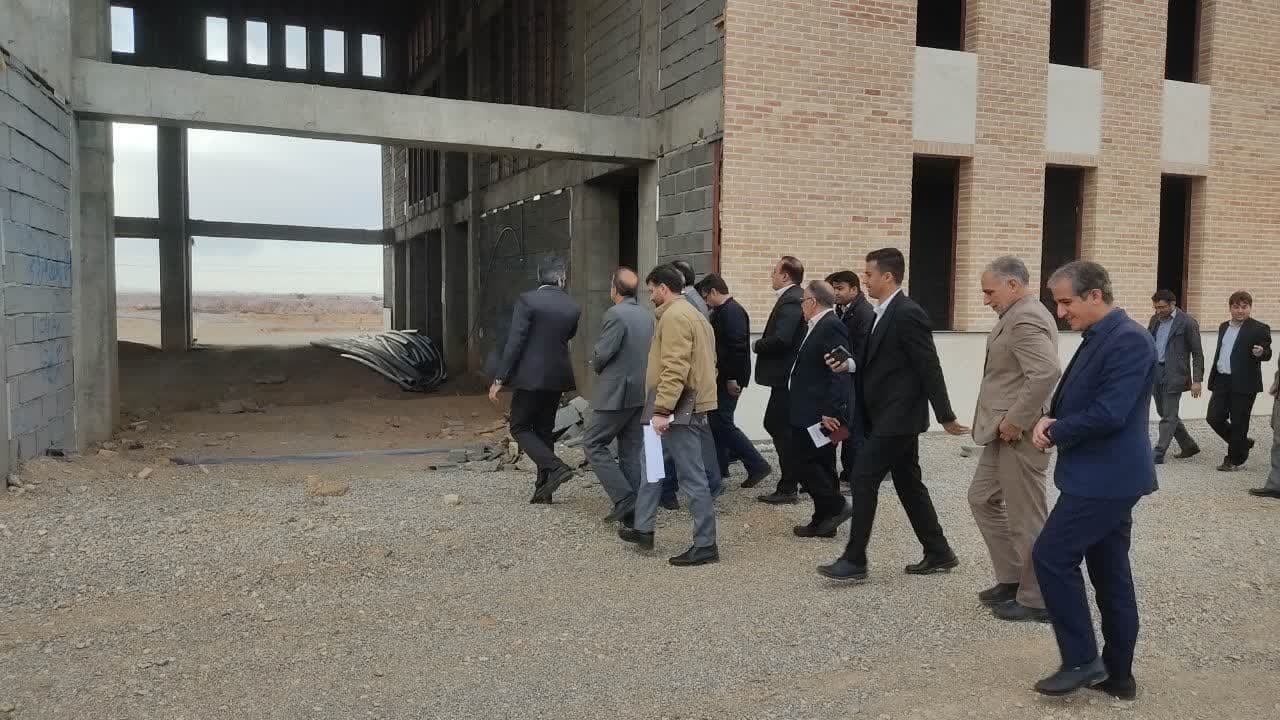 بازدید مسئولان استان یزد از پروژه راه‌آهن یزد – اقلید