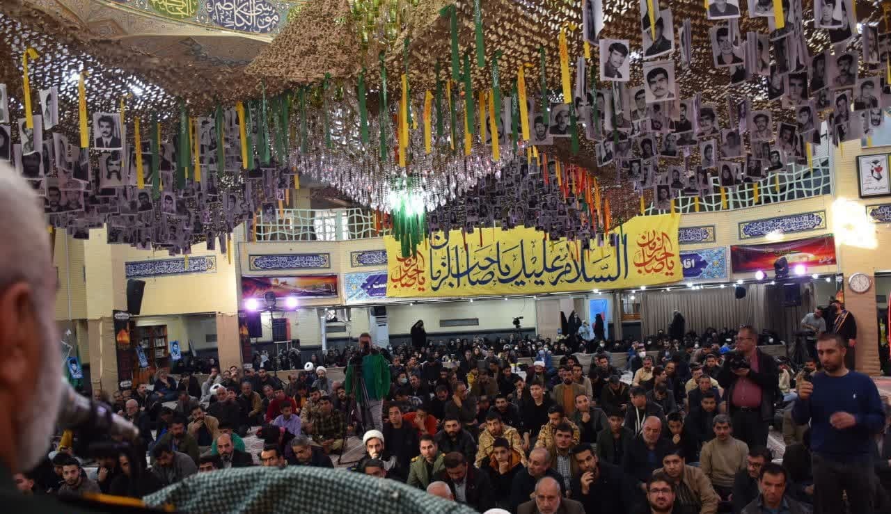 انقلاب اسلامی معادلات جهانی را دگرگون کرد
