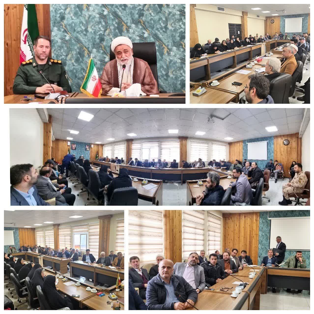 برگزاری دوره اندیشه اسلامی دانا با حضور شبکه صالحین، وکلاء و حقوق یاران سازمان بسیج حقوق دانان تهران بزرگ