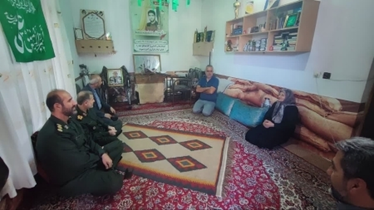 فرمانده سپاه کربلا از صدای ماندگار مازندران تجلیل کرد