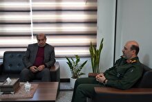 دیدار نوروزی رئیس سازمان قضایی نیروهای مسلح استان البرز با فرمانده سپاه امام حسن مجتبی (ع)