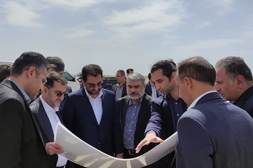 بازدید معاون برنامه‌ریزی و مدیریت منابع وزارت راه و شهرسازی از پروژه توسعه فرودگاه بین‌المللی امام خمینی (ره)