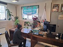 برپایی میز خدمت گروه ۴۴ توپخانه نزاجا در شهرستان بن