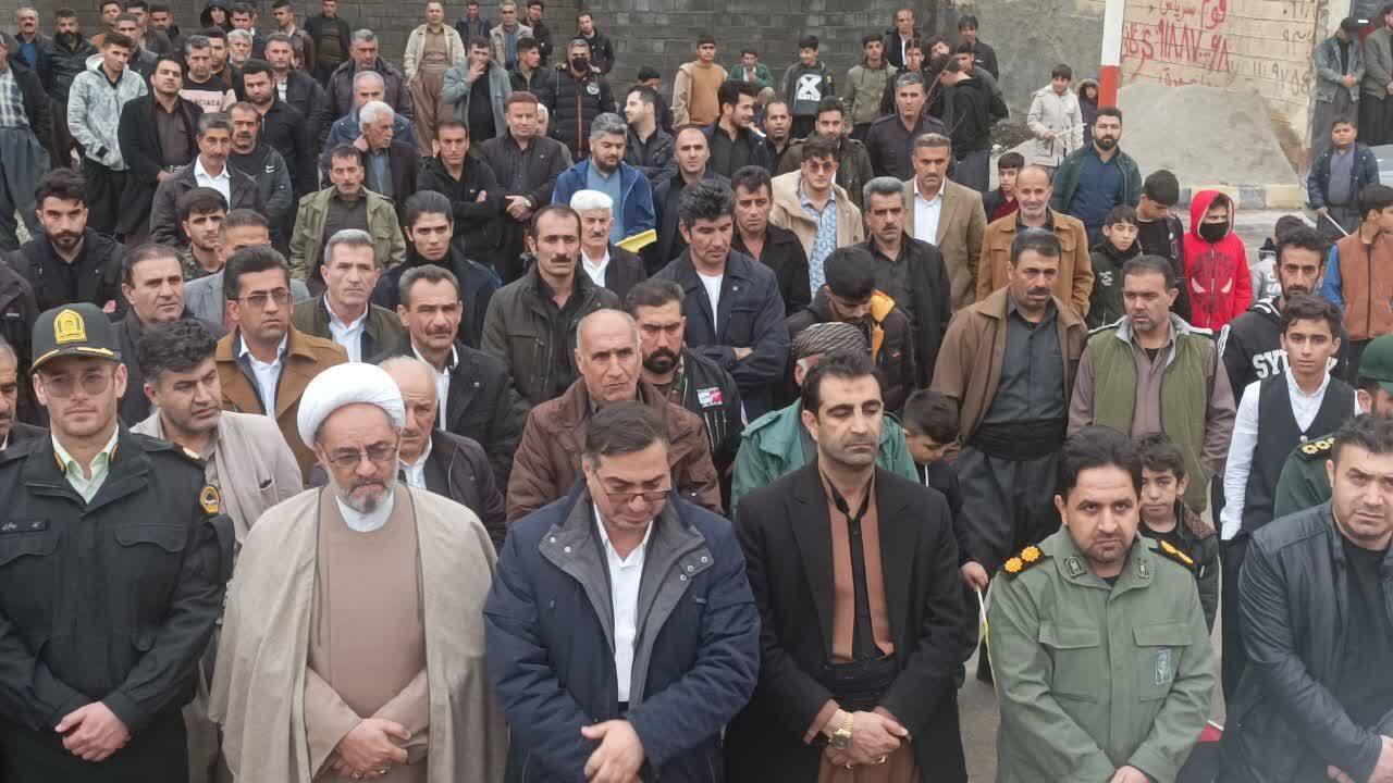 مراسم راهپیمایی یوم الله ۲۲ بهمن با شرکت پرشور مردم شروینه برگزار شد مراسم راهپیمایی یوم الله ۲۲ بهمن با شرکت پرشور مردم شروینه برگزار شد