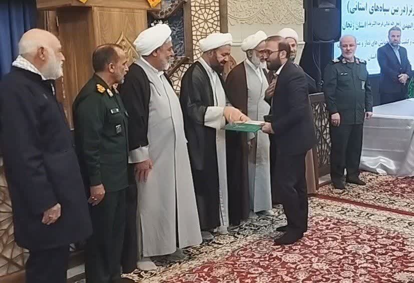 کسب رتبه نخست کشور در برگزاری و اشاعه فرهنگ نماز کسب رتبه نخست کشور در برگزاری و اشاعه فرهنگ نماز