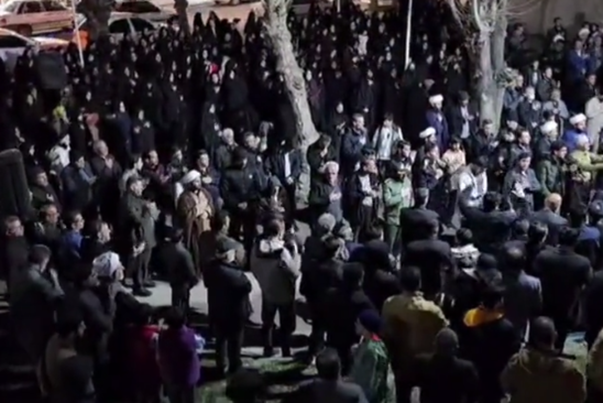 اینجا فارسان در استان چهارمحال و بختیاری است