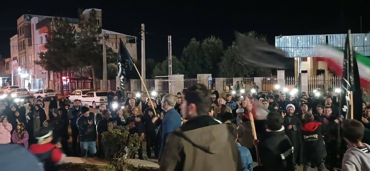 قیام هیئات زنجانی در میدان انقلاب زنجان