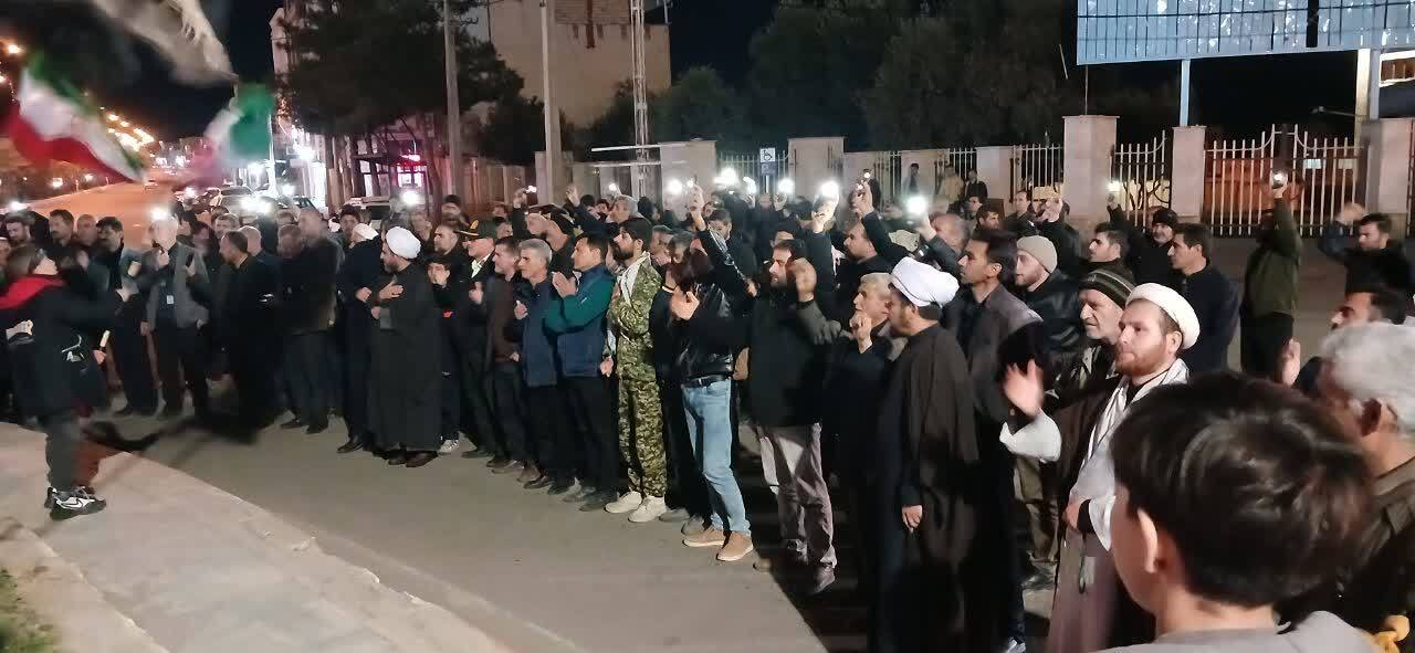 قیام هیئات زنجانی در میدان انقلاب زنجان