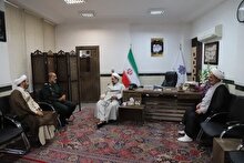 دیدار فرمانده تیپ نیروی مخصوص ۱۱۰ سلمان فارسی با آیت‌الله محامی
