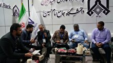 گشتی در غرفه دانشگاه جامع امام حسین (ع)/ ارائه ۷۵ محصول دانش‌بنیان؛ از کوآدکوپرها تا تونل باد