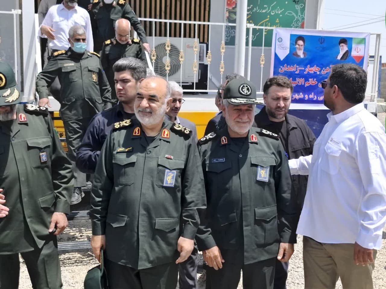 بازدید فرمانده کل سپاه از پروژه راه‌آهن چابهار – زاهدان؛ پیشرفت ۸۰ درصدی یک شاهکار ملی