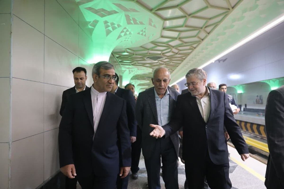 بازدید مشاور عالی رئیس‌جمهور از ایستگاه باب‌الجواد (ع)