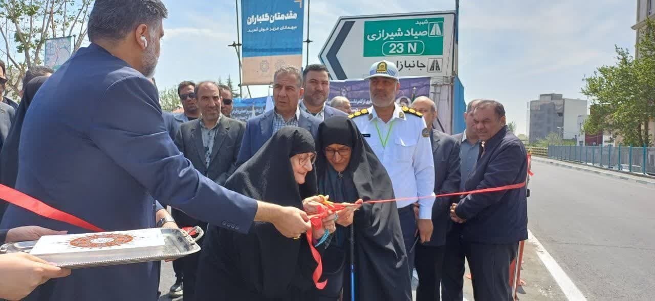آیین بهره‌برداری از پروژه‌های بزرگراه شهید بروجردی و پل میدان سبلان برگزار شد