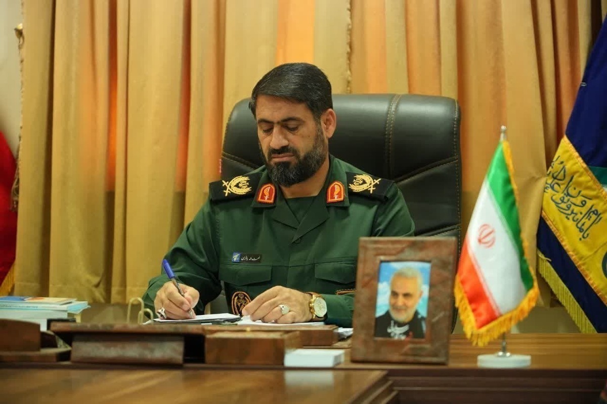 سپاه با هوشیاری و آمادگی کامل در برابر توطئه‌ها و دسیسه‌های دشمنان ایستادگی می‌کند