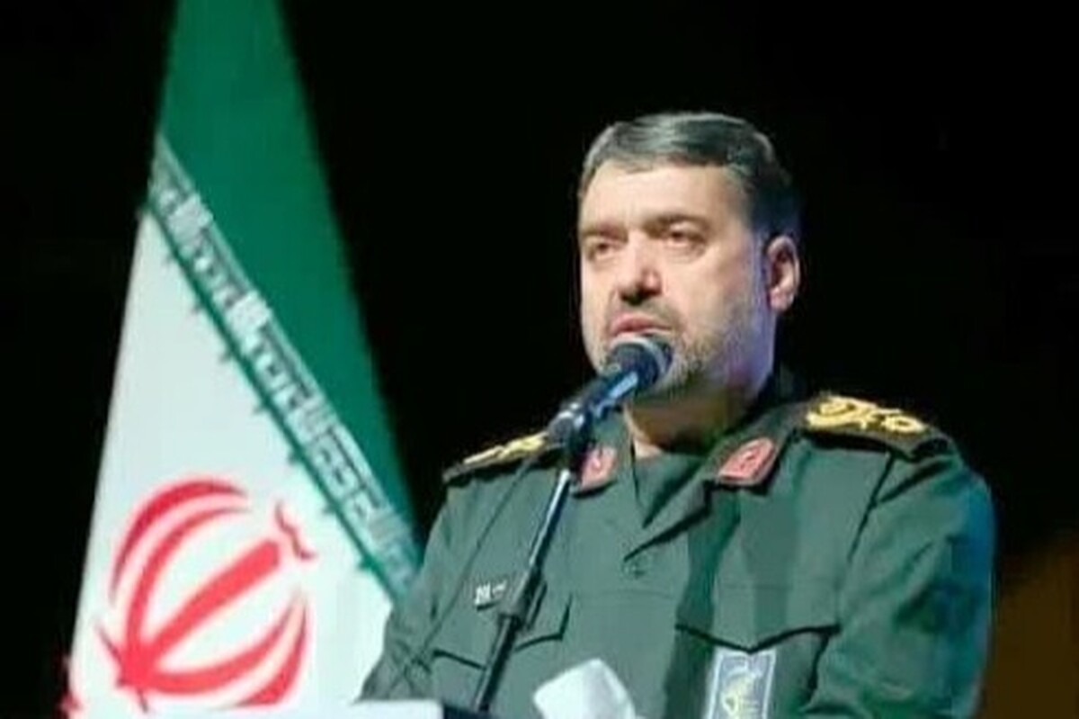 دشمن از آموزه‌های دفاع مقدس هراس دارد