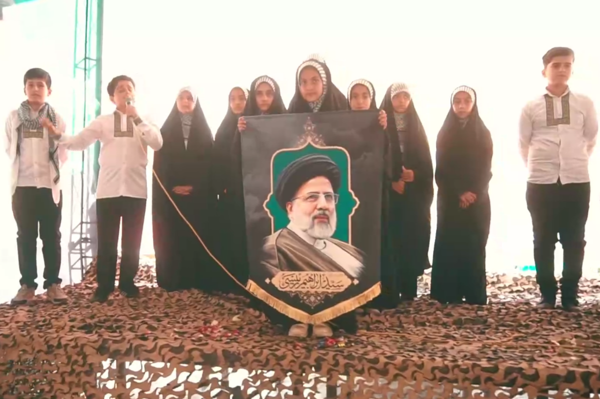 برگزاری مراسم گرامیداشت نخستین سالگرد شهدای خدمت با حضور خادمین حرم مطهر رضوی در مزار شهدای کرمانشاه