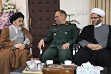 دیدار نماینده ولی‌فقیه در آذربایجان‌غربی با سردار رجبی بمناسبت سالروز تاسیس سپاه پاسداران