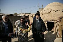 شهید رئیسی در هر سمتی خود را خدمتگزار مردم می‌دانستند
