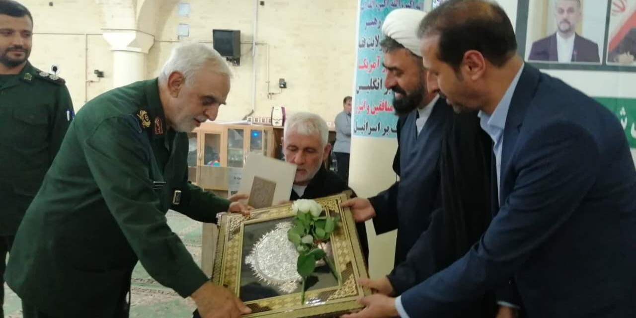 برگزاری مراسم نخستین سالگرد شهادت شهدای خدمت در ارسنجان