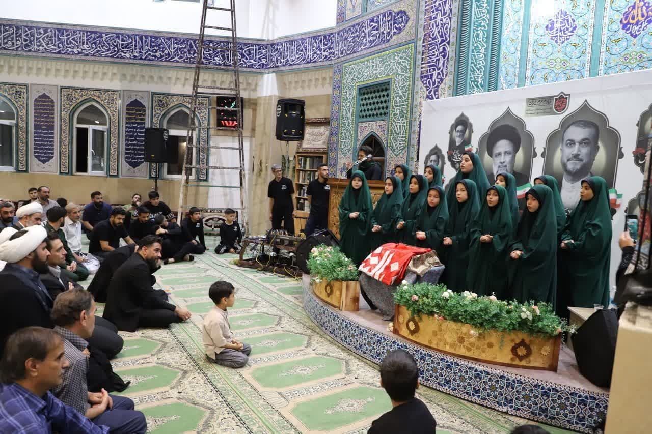 رهبر انقلاب با یک سخنرانی تمام نقشه‌های دشمنان را نقش بر آب میکند