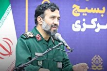 جوانان باید محور برنامه‌های فرهنگی باشند
