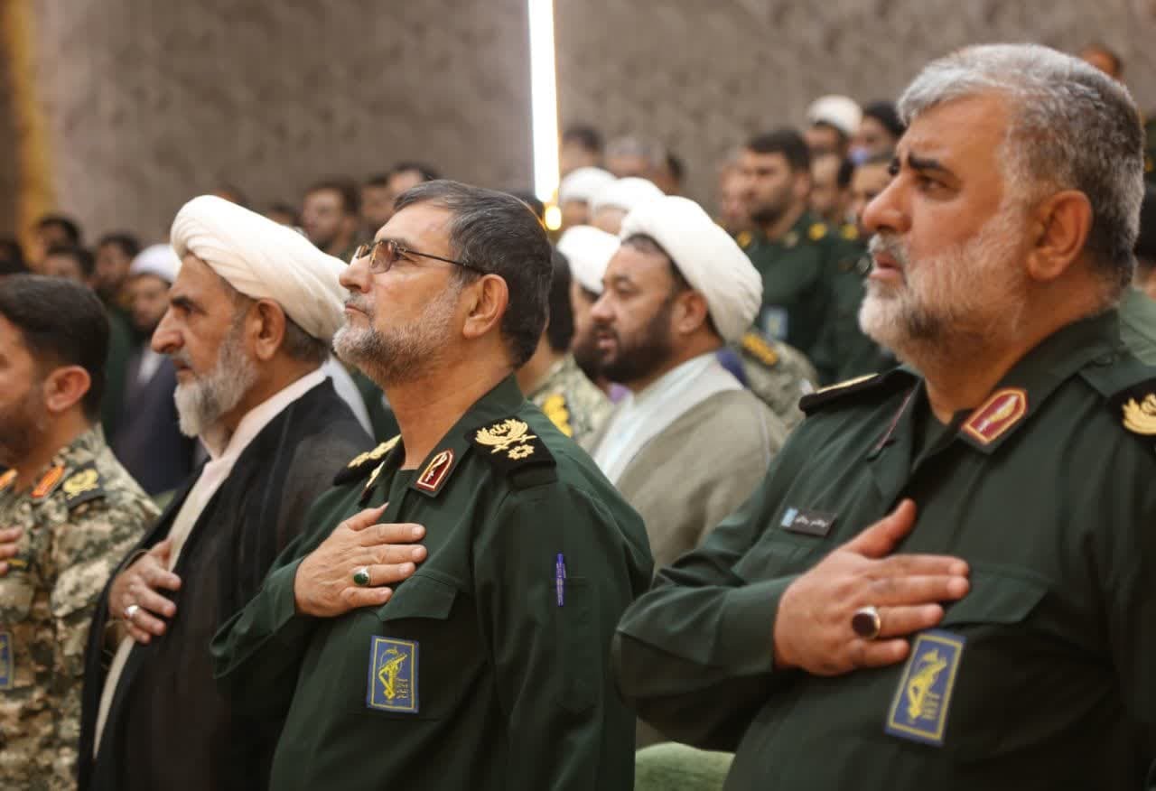 سلاح بدون معنویت کارایی ندارد